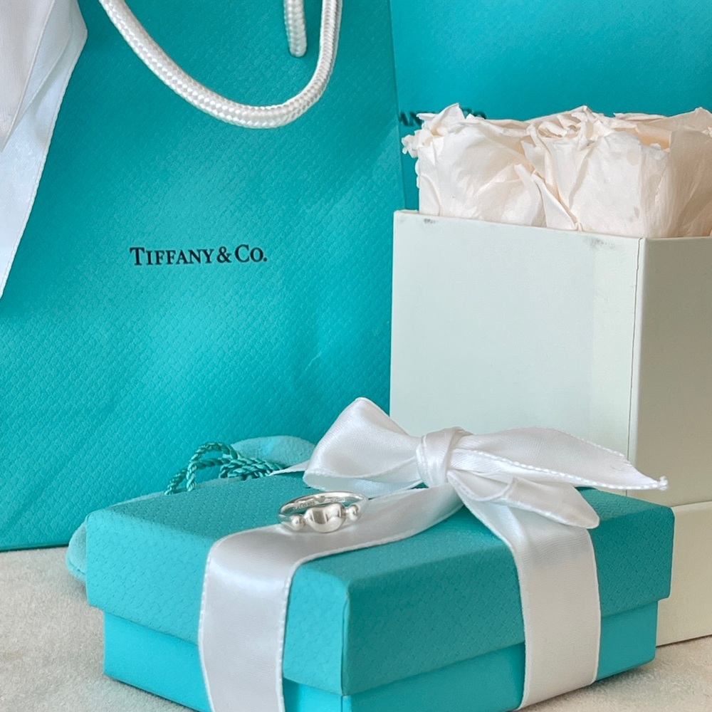 Tiffany & Co. Elsa Peretti Bean Ring in Sterling Silver, Mini Size 5 NEW $450